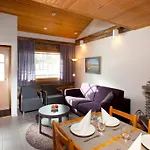 Club Yllaes And Appartement