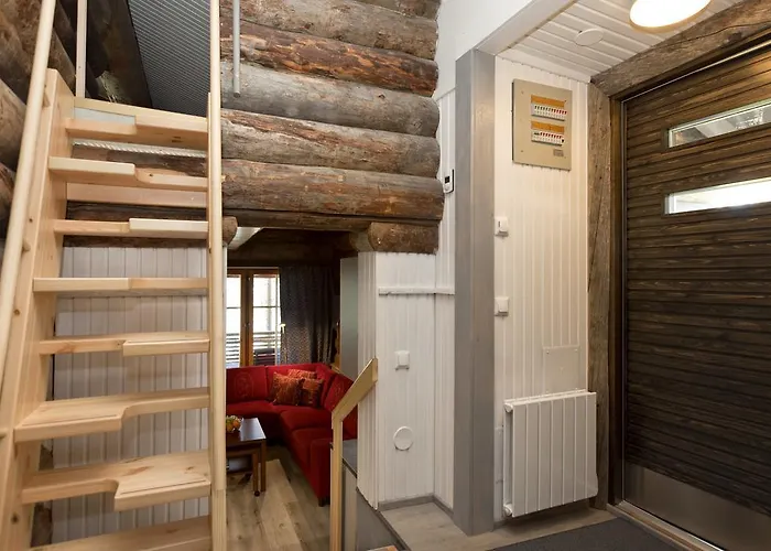 Club Yllaes And Daire *